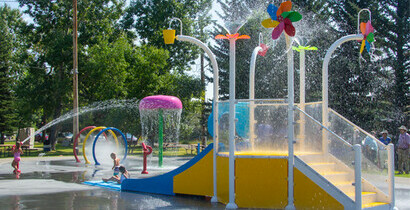 Spray Park & Swimming Pool Schedule