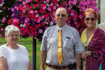 Mayor Maggie Kronen and 2020 Lifetime Citizen Achievement Award winners Andy and Joan Strang.